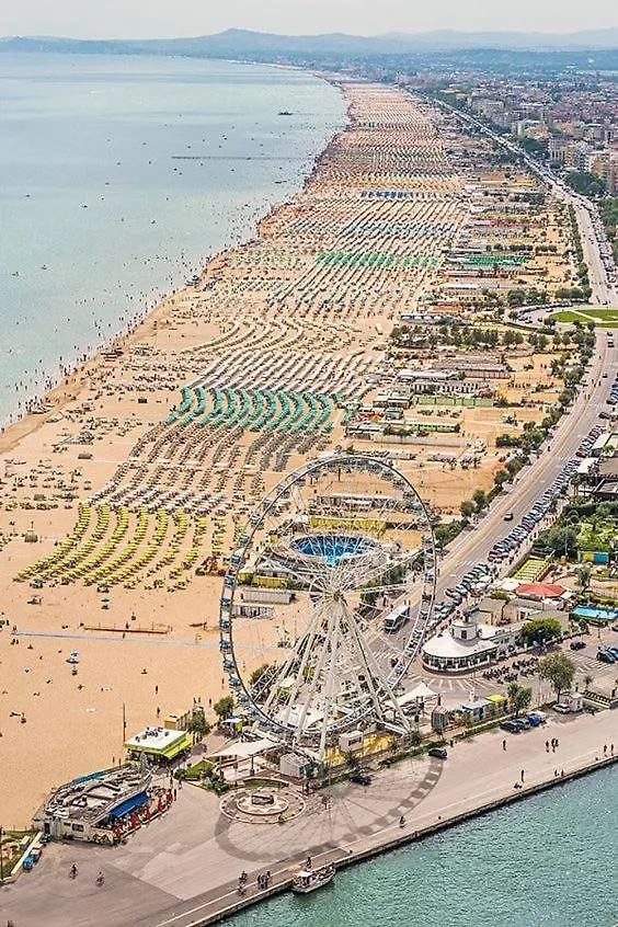 Liz Appartment Rimini Lägenhet